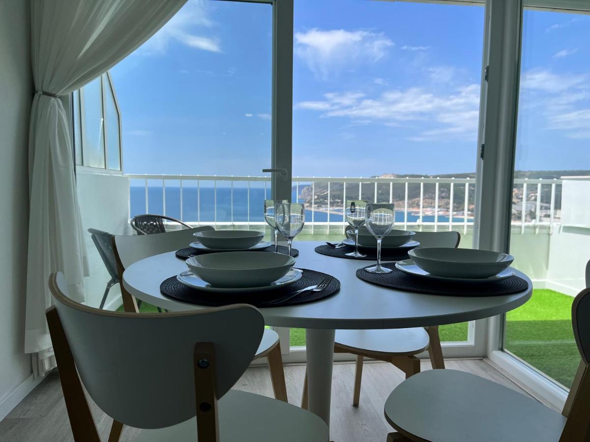 Axenic Retreat - Panoramic Ocean View, Sleeps 4, Ensuite Bathroom, New Redesign Sesimbra Exterior foto